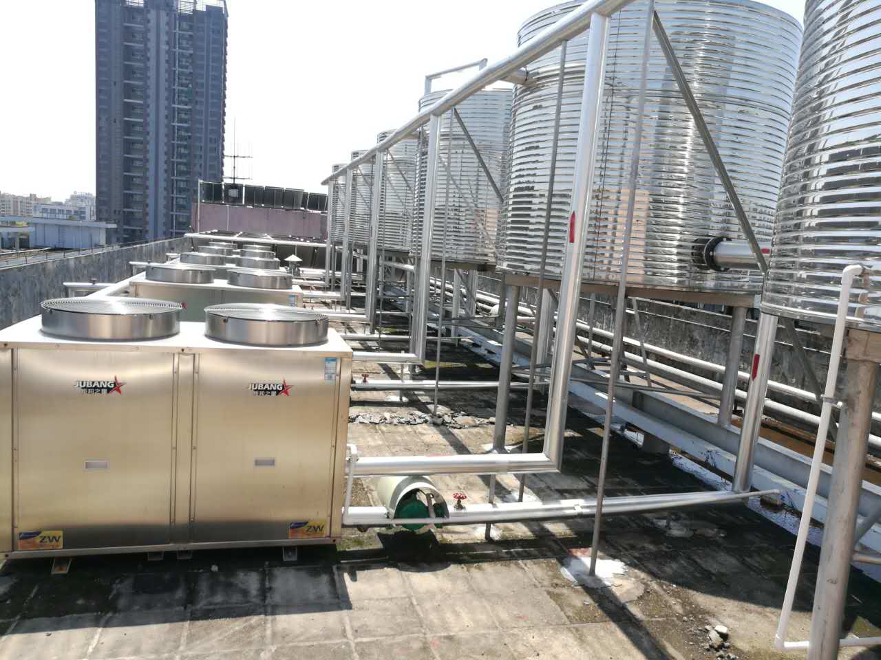 湖北武漢某工廠熱水工程系統 湖北武漢某工廠熱水工程系統